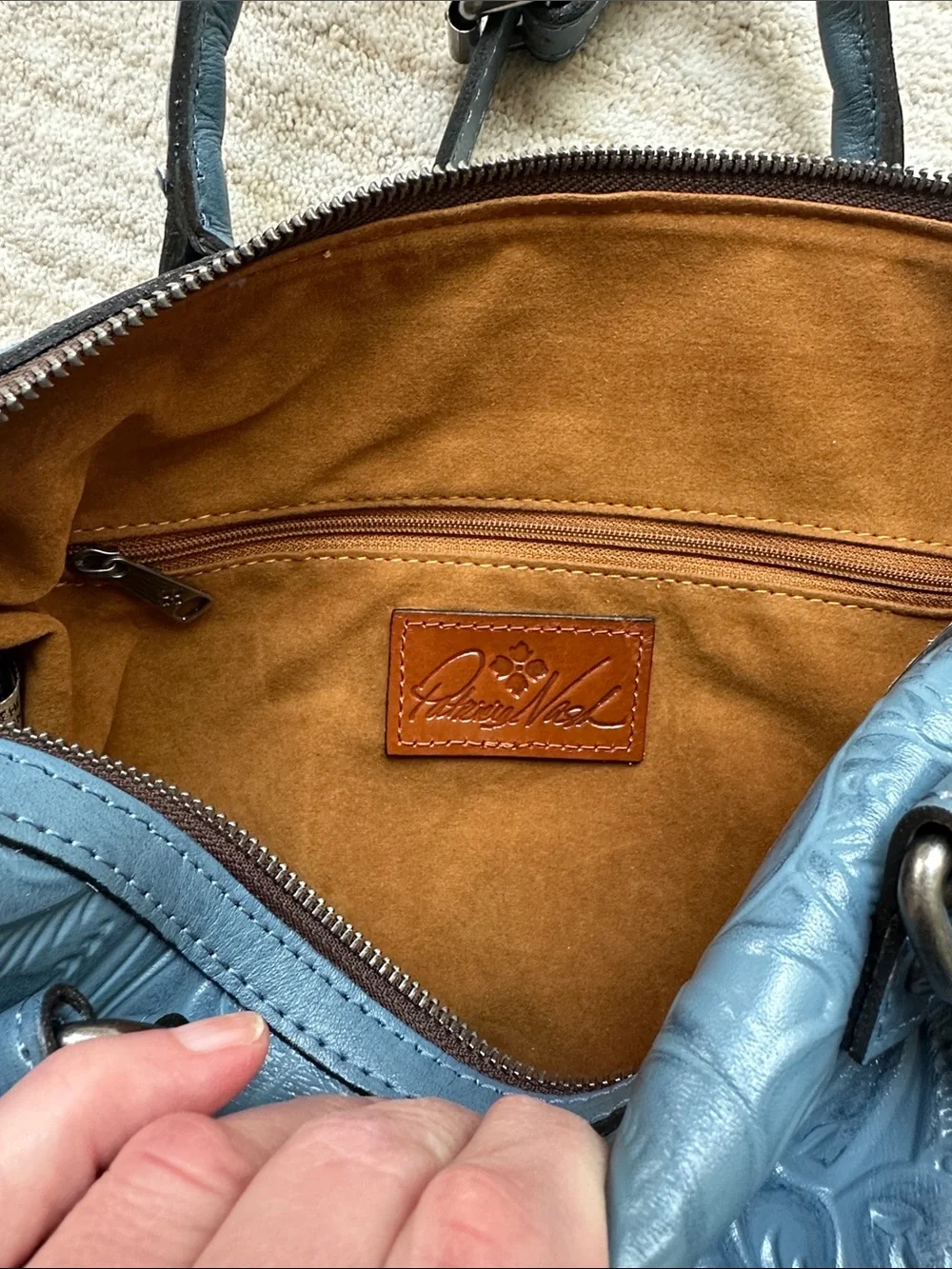 Like New Patricia Nash SKYE Leather HTF Safflower Blue Tooled Embossed Satchel - Picture 13 of 17